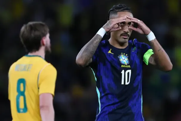 برشلونة يخشى تكرار إصابات رافينيا مع البرازيل 2 رافينيا