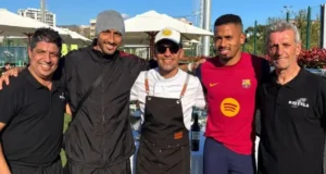 لاعبي برشلونة